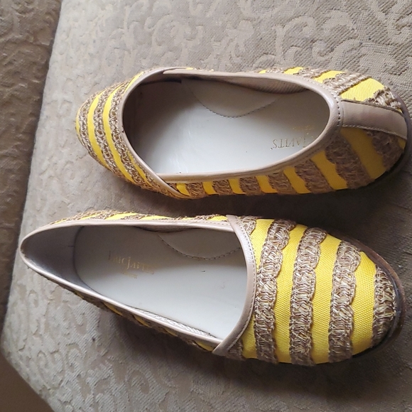 Shoes - Picture 4 of 4